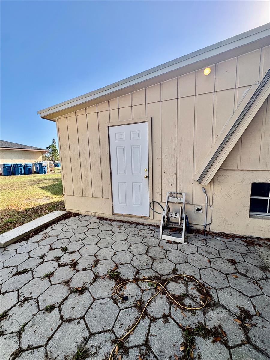 501 N LANIER AVE, FORT MEADE, FL, 33841