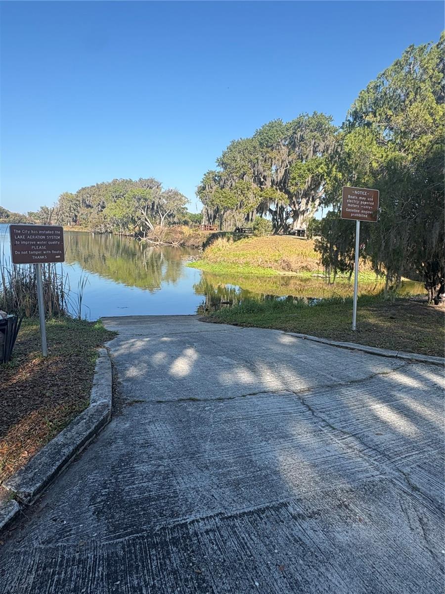 501 N LANIER AVE, FORT MEADE, FL, 33841