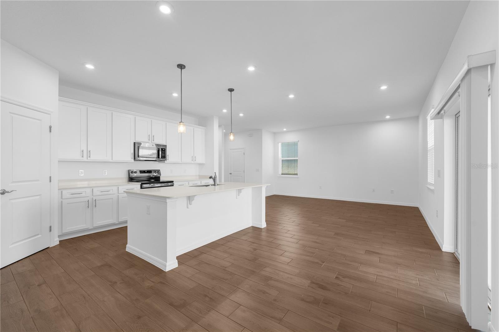 5472 MEADOW WALK DR, DAVENPORT, FL, 33837