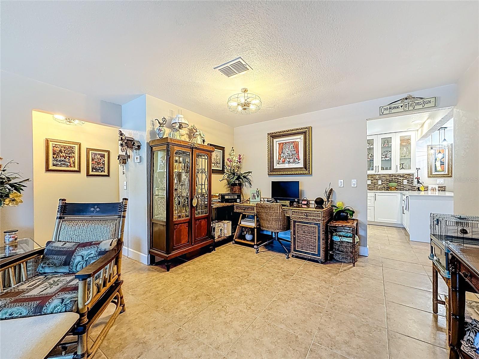 304 MINDY DR, LARGO, FL, 33771