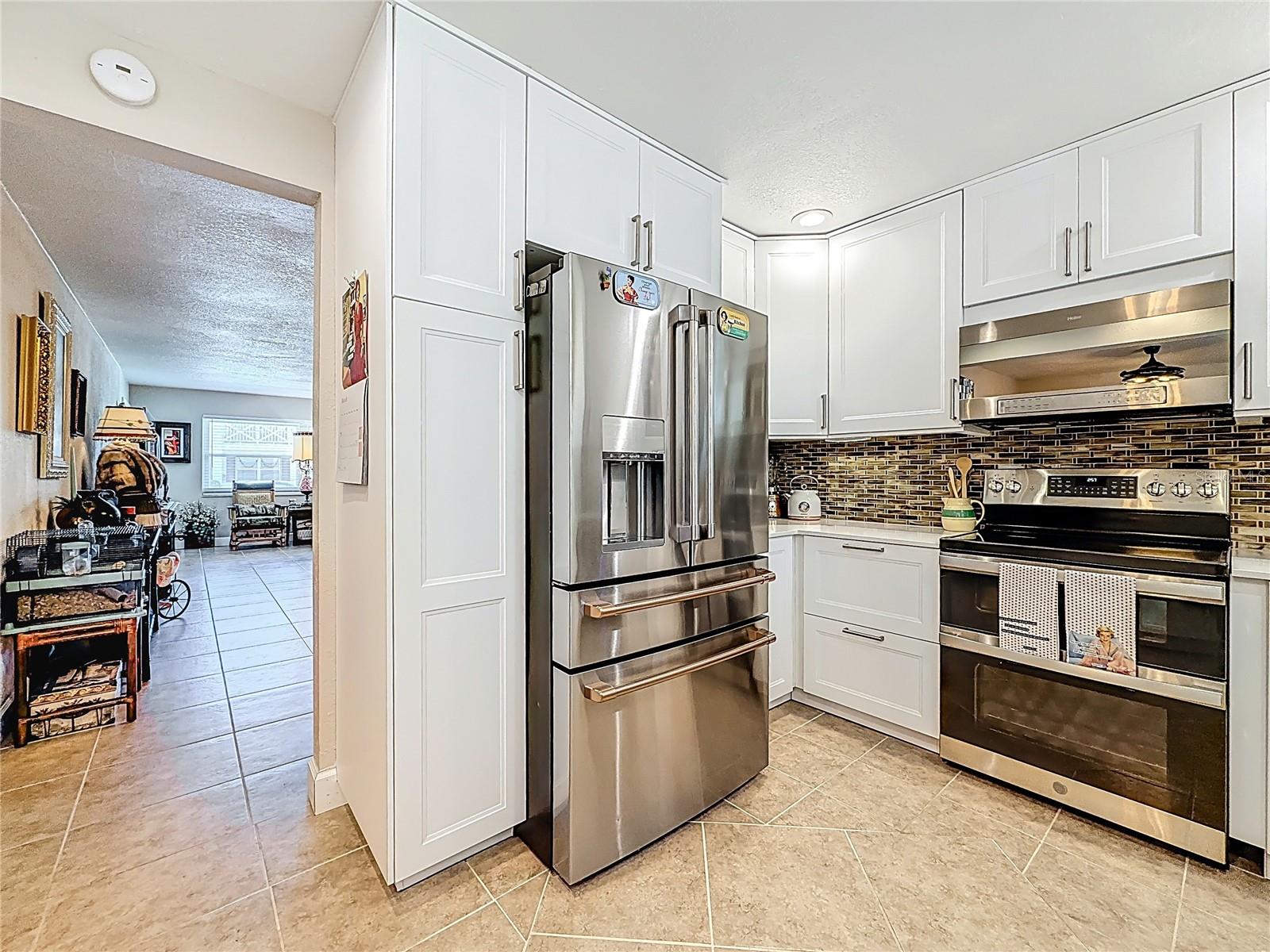 304 MINDY DR, LARGO, FL, 33771