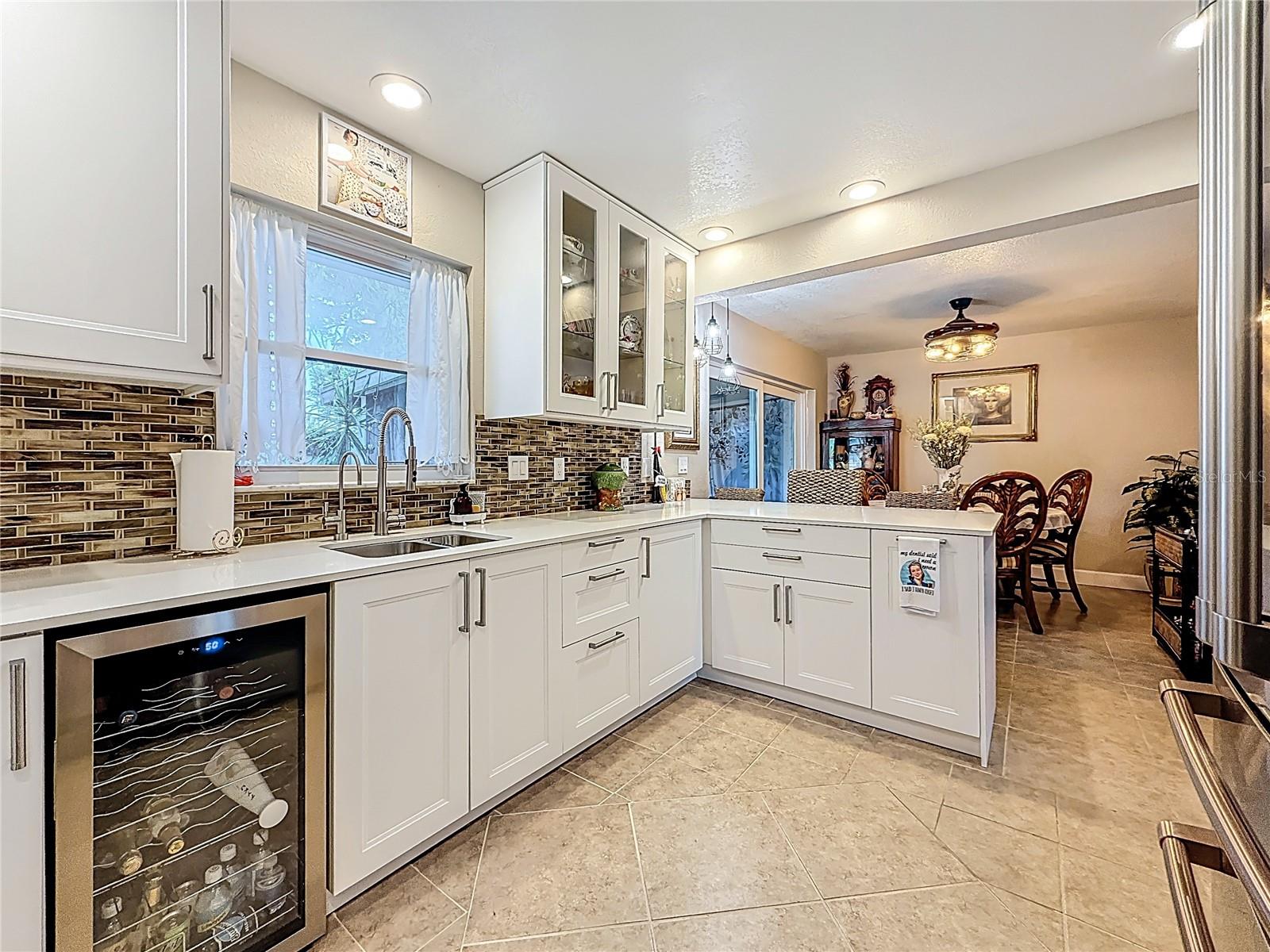 304 MINDY DR, LARGO, FL, 33771