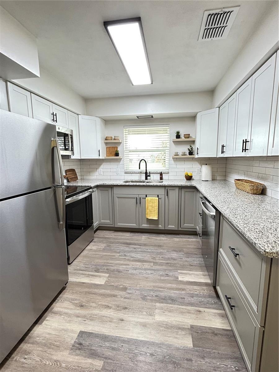 4909 FLEETWOOD ST, LAKE WALES, FL, 33859