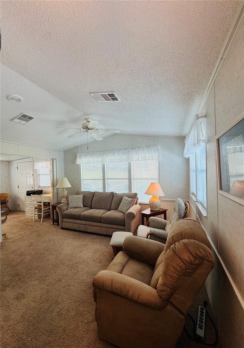 627 ARNOLD PALMER DR, DAVENPORT, FL, 33837