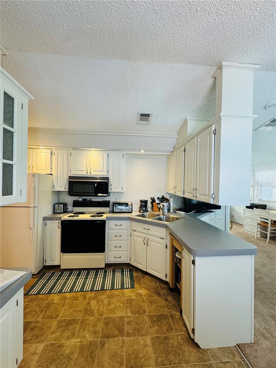 627 ARNOLD PALMER DR, DAVENPORT, FL, 33837