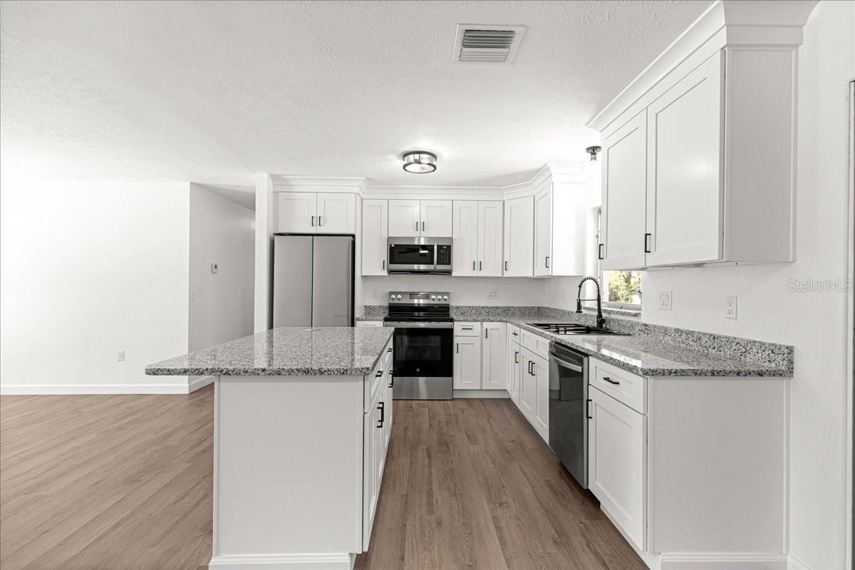 2818 NE 25TH CT, OCALA, FL, 34470