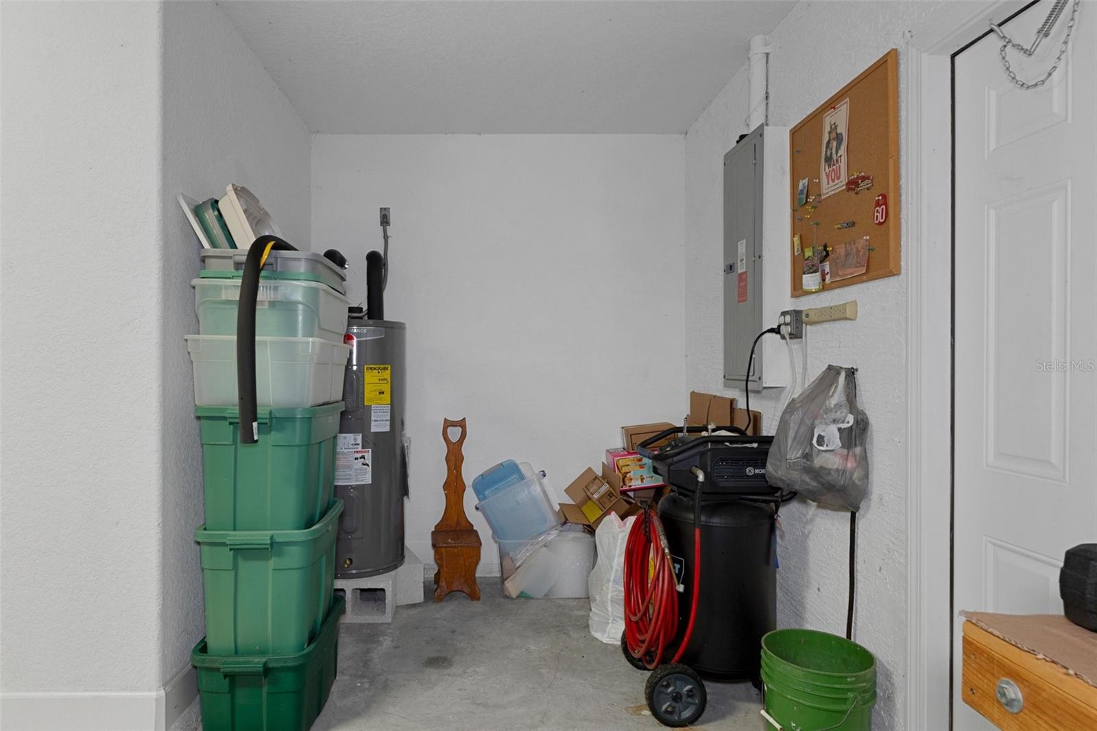 8623 N DORA WAY, DUNNELLON, FL, 34434