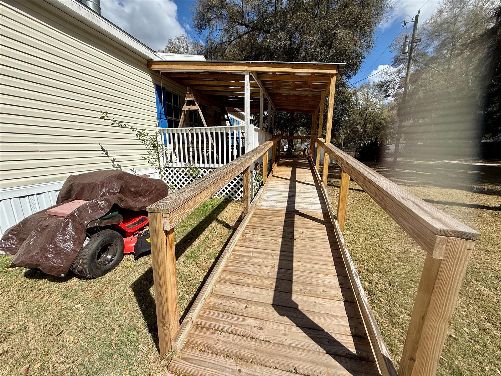 2871 NE 161 ST, CITRA, FL, 32113