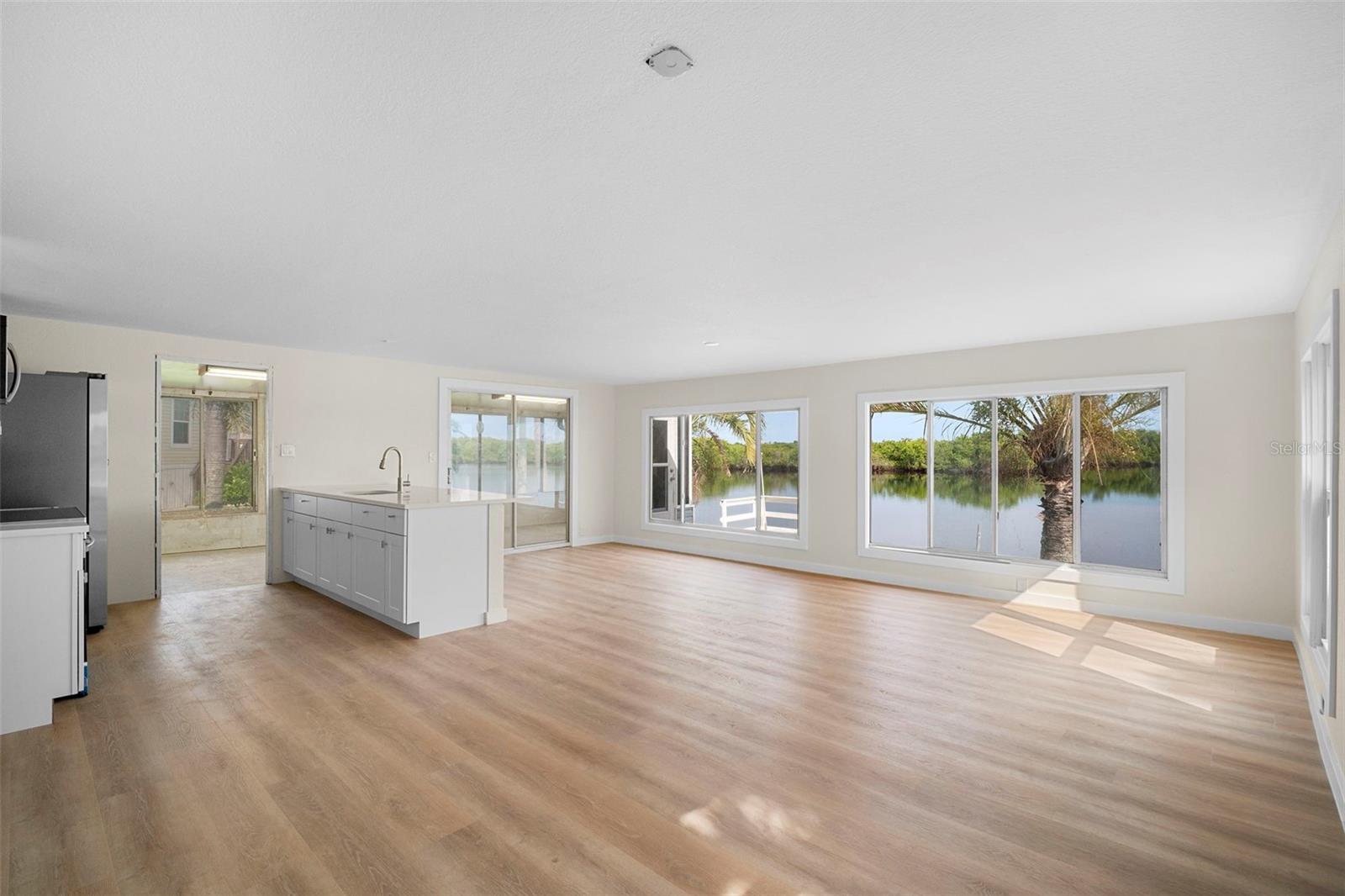 3322 SUNNY HARBOR DR, PUNTA GORDA, FL, 33982