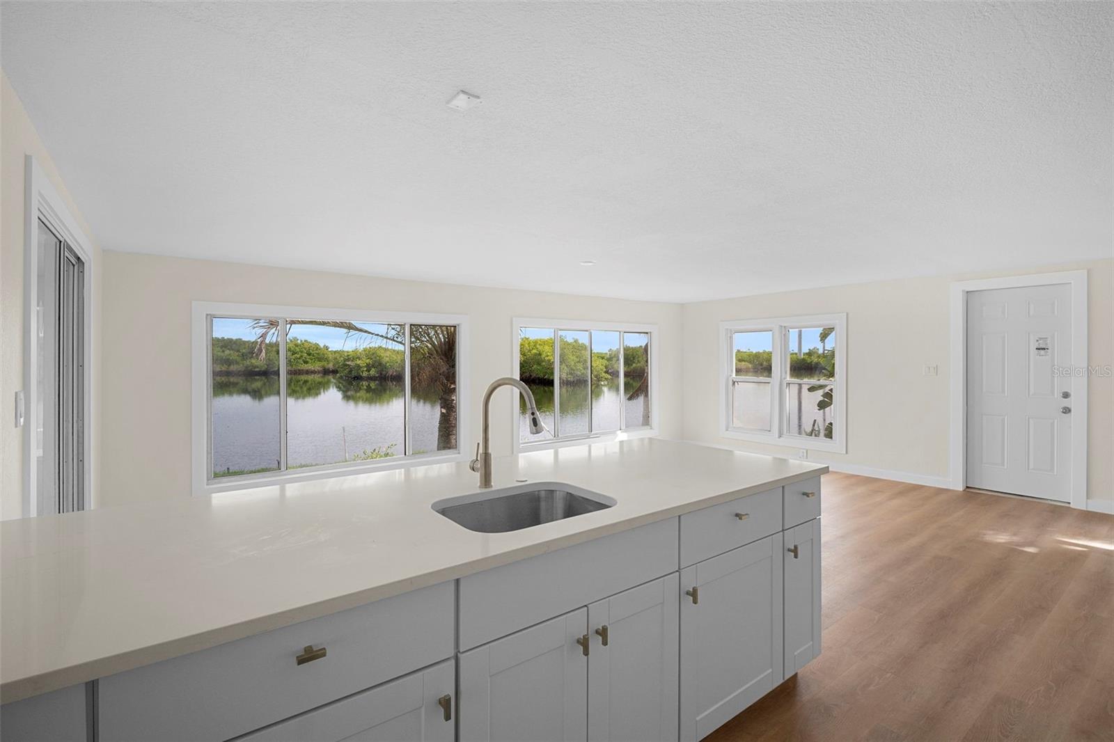 3322 SUNNY HARBOR DR, PUNTA GORDA, FL, 33982