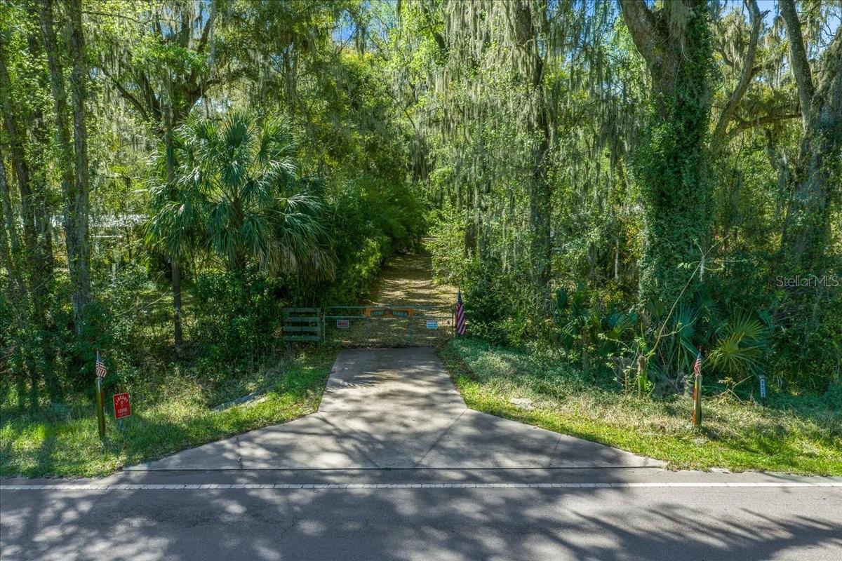 5028 E HIGHWAY 316, CITRA, FL, 32113