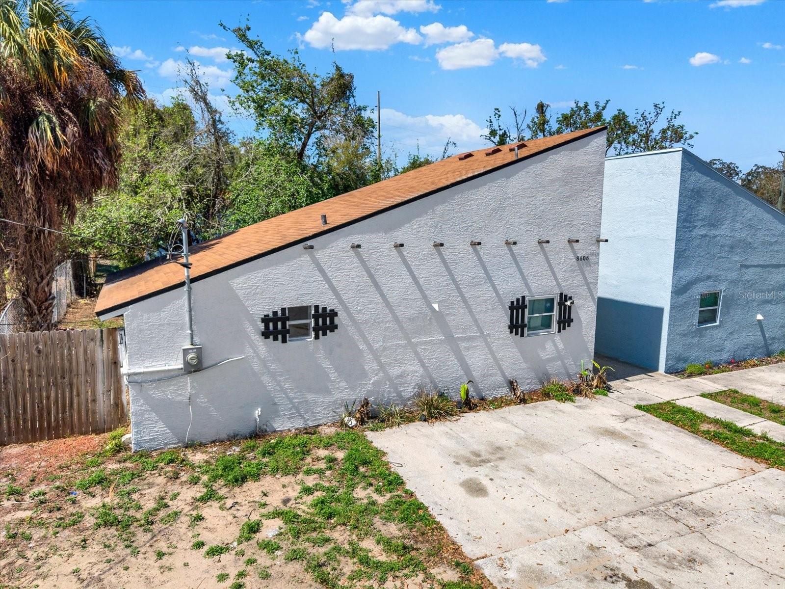 8606 N SEMMES ST #A, TAMPA, FL, 33604