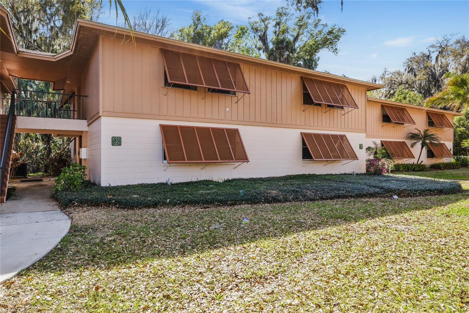 100 SWEETGUM WOODS CT #13D, DELTONA, FL, 32725