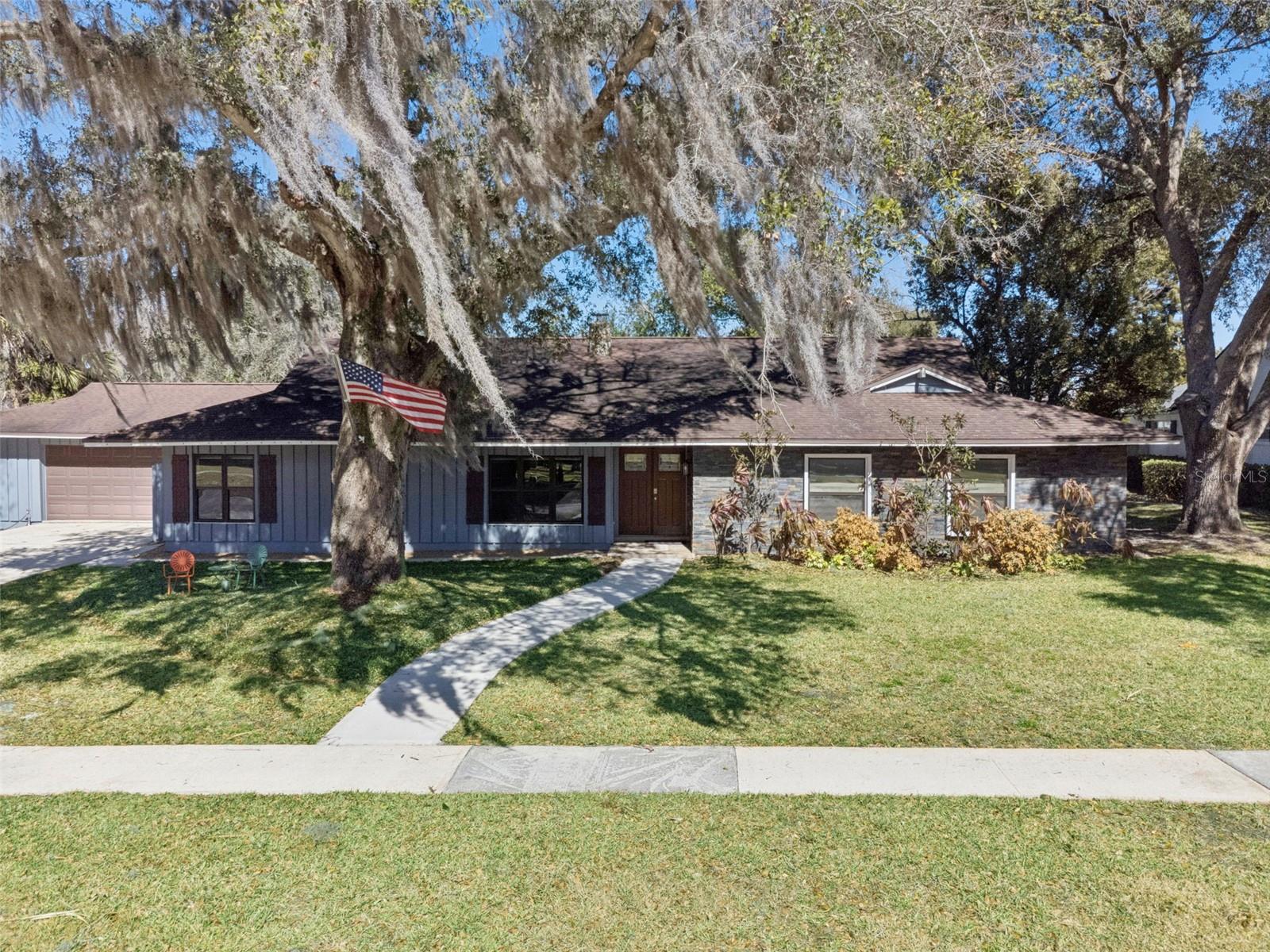 8937 EASTERLING DR, ORLANDO, FL, 32819