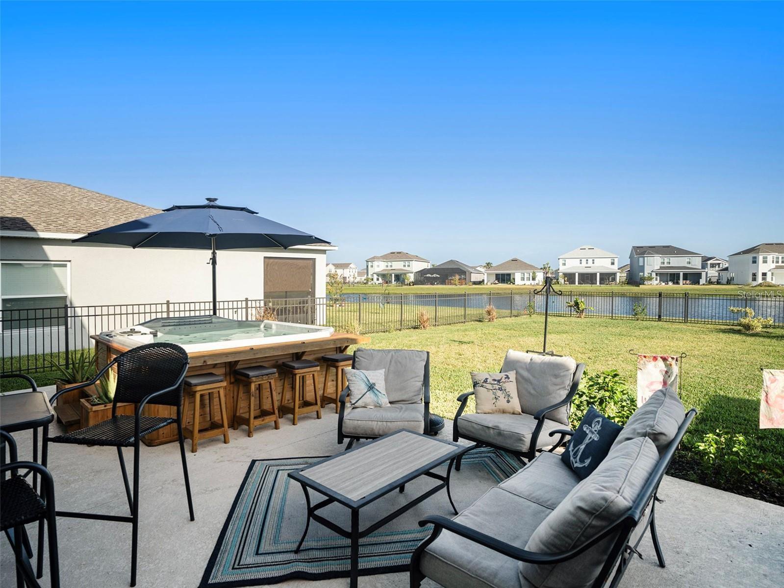 5912 LAURELCREST GLN, PALMETTO, FL, 34221