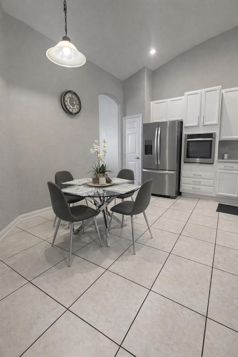 2240 BAGDAD AVE, ORLANDO, FL, 32833