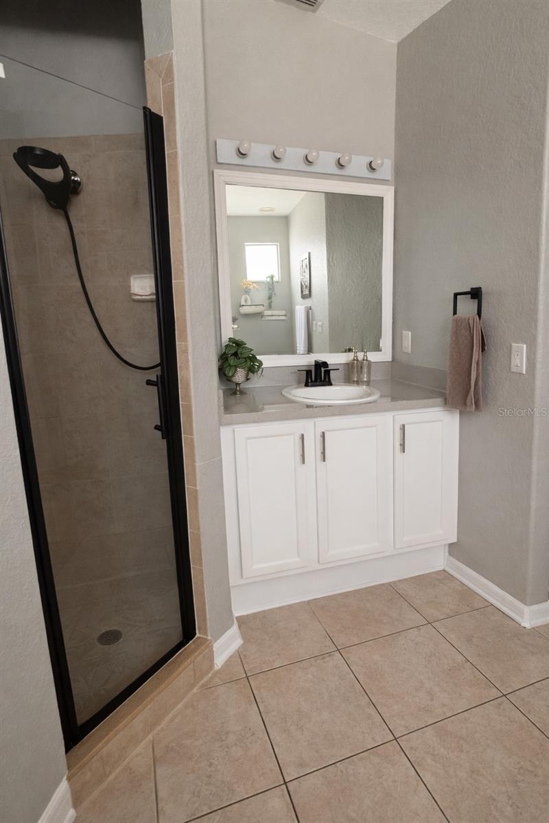 2240 BAGDAD AVE, ORLANDO, FL, 32833