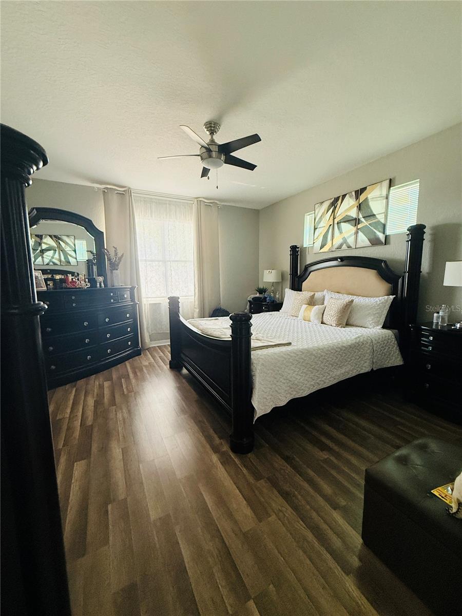 2240 BAGDAD AVE, ORLANDO, FL, 32833