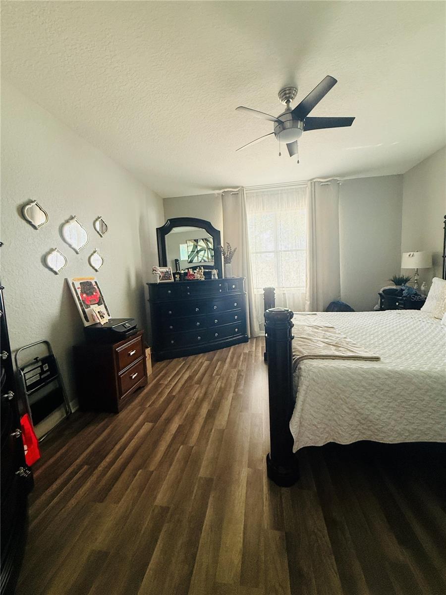 2240 BAGDAD AVE, ORLANDO, FL, 32833