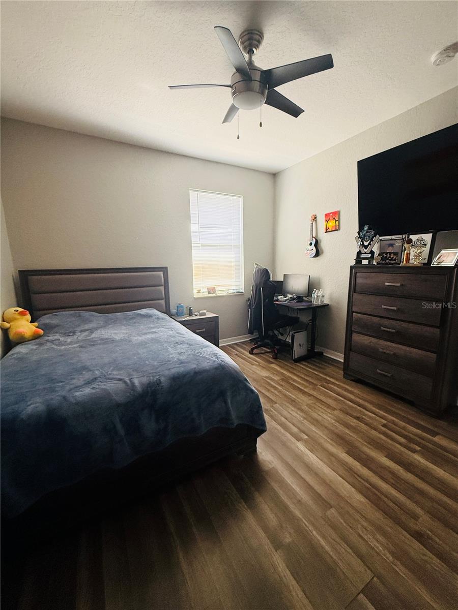 2240 BAGDAD AVE, ORLANDO, FL, 32833