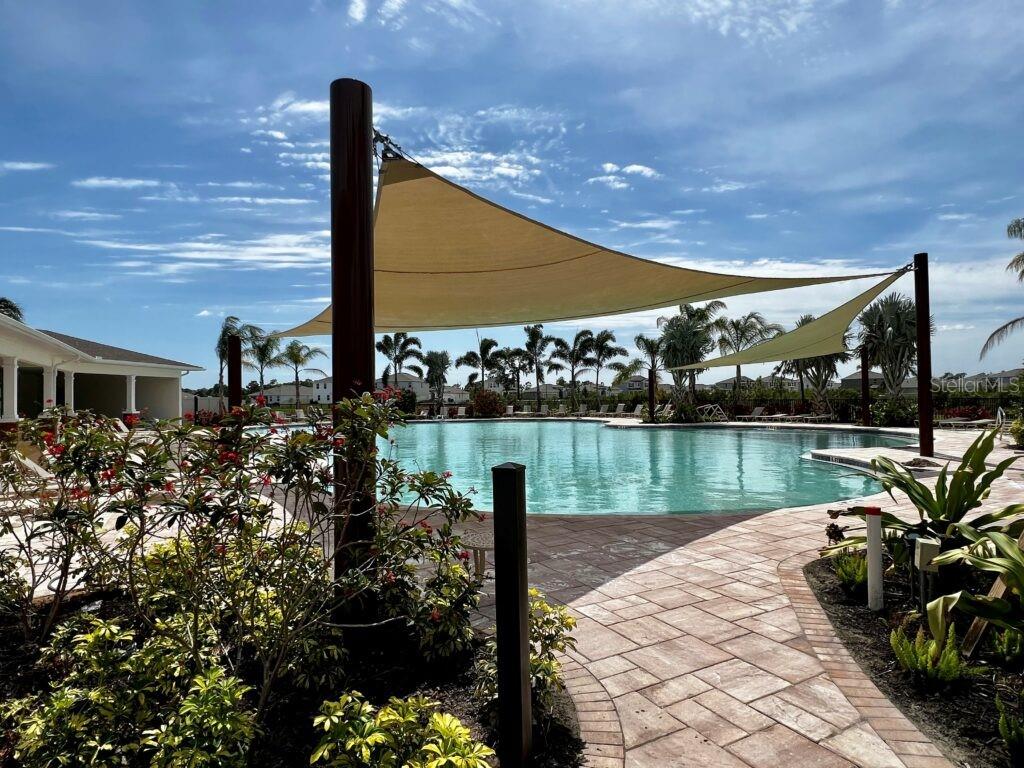 5495 WARRINGTON TOWN PATH, WESLEY CHAPEL, FL, 33545