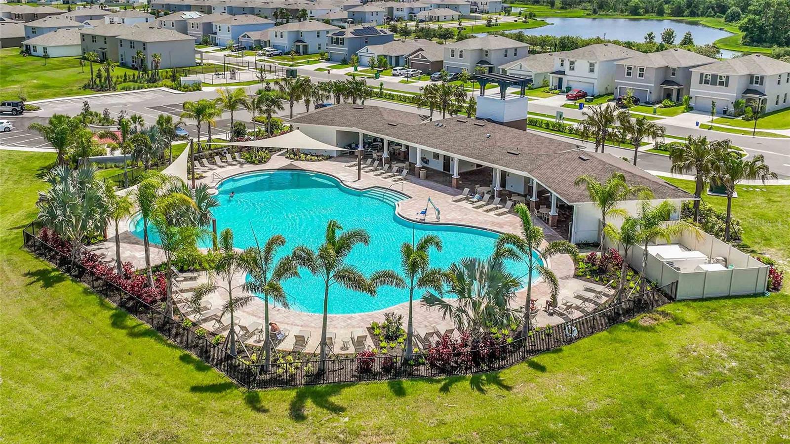 5495 WARRINGTON TOWN PATH, WESLEY CHAPEL, FL, 33545