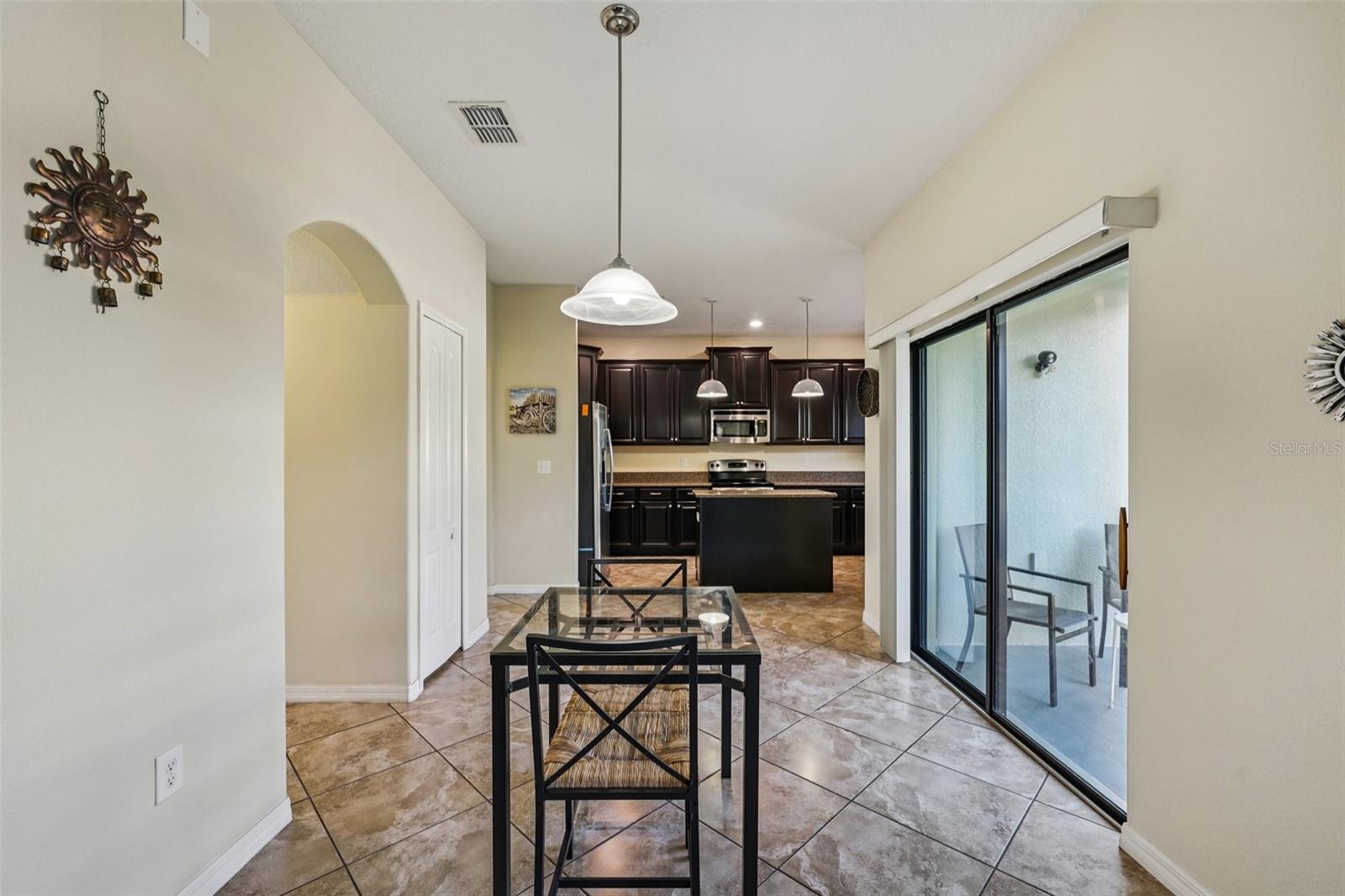 10914 WHITECAP DR, RIVERVIEW, FL, 33579