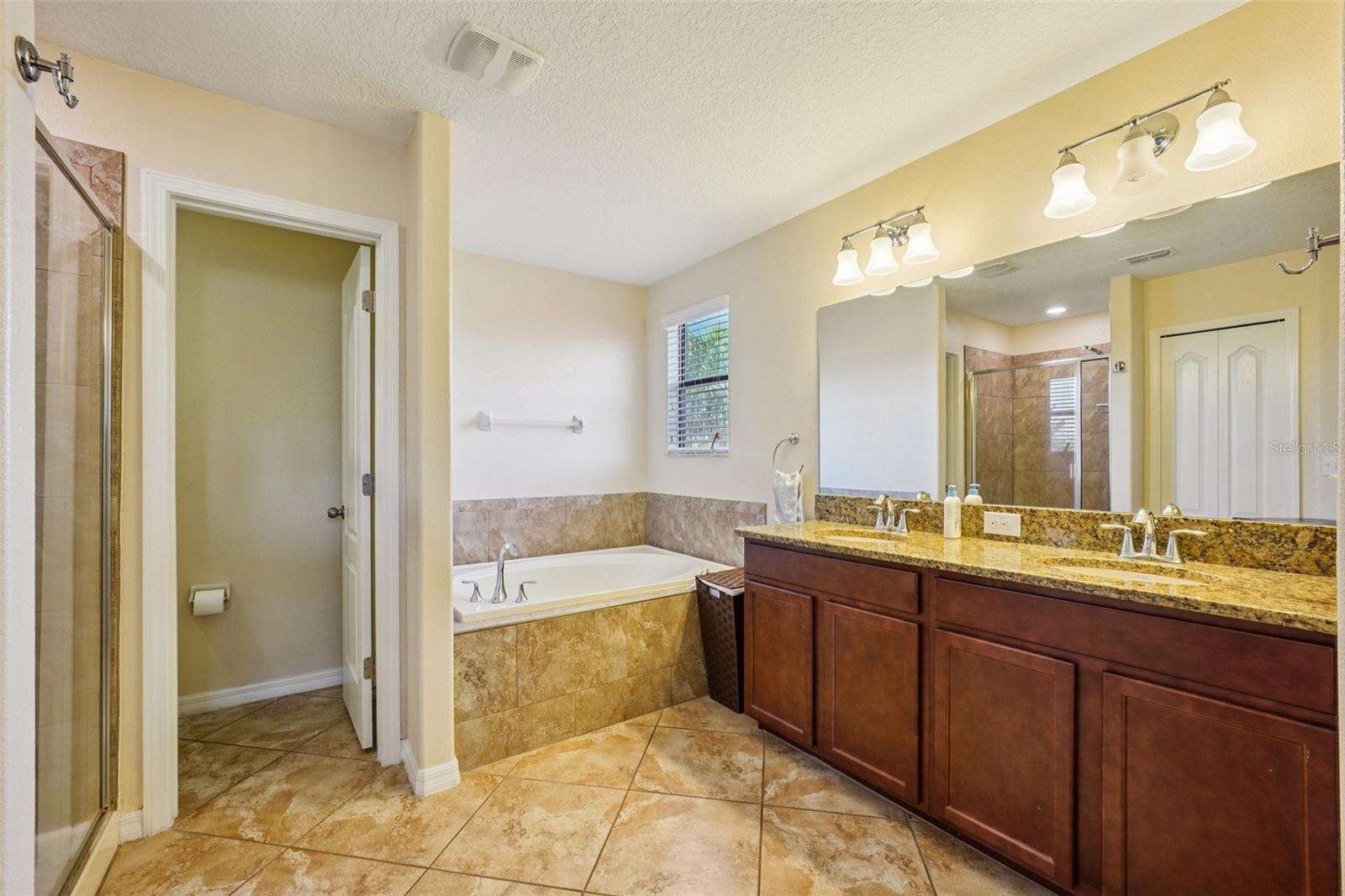 10914 WHITECAP DR, RIVERVIEW, FL, 33579