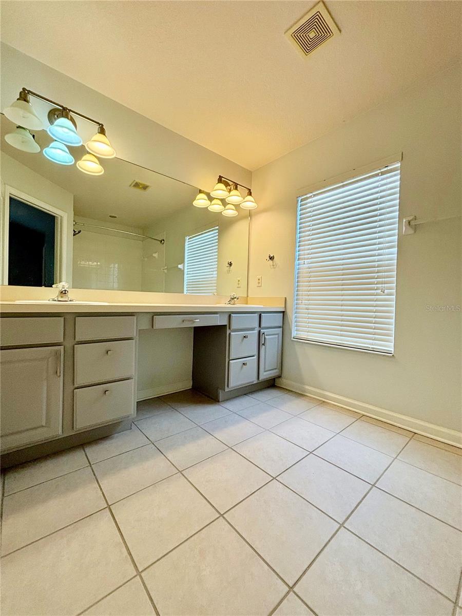 4623 BARNSTEAD DR, RIVERVIEW, FL, 33578