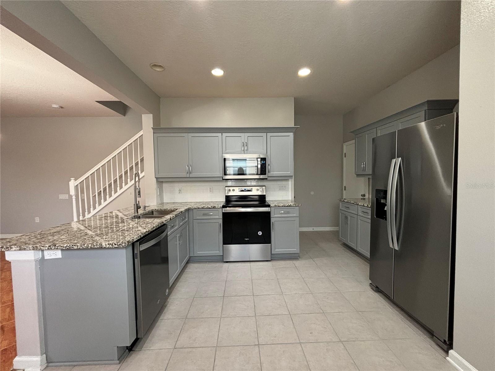 4623 BARNSTEAD DR, RIVERVIEW, FL, 33578