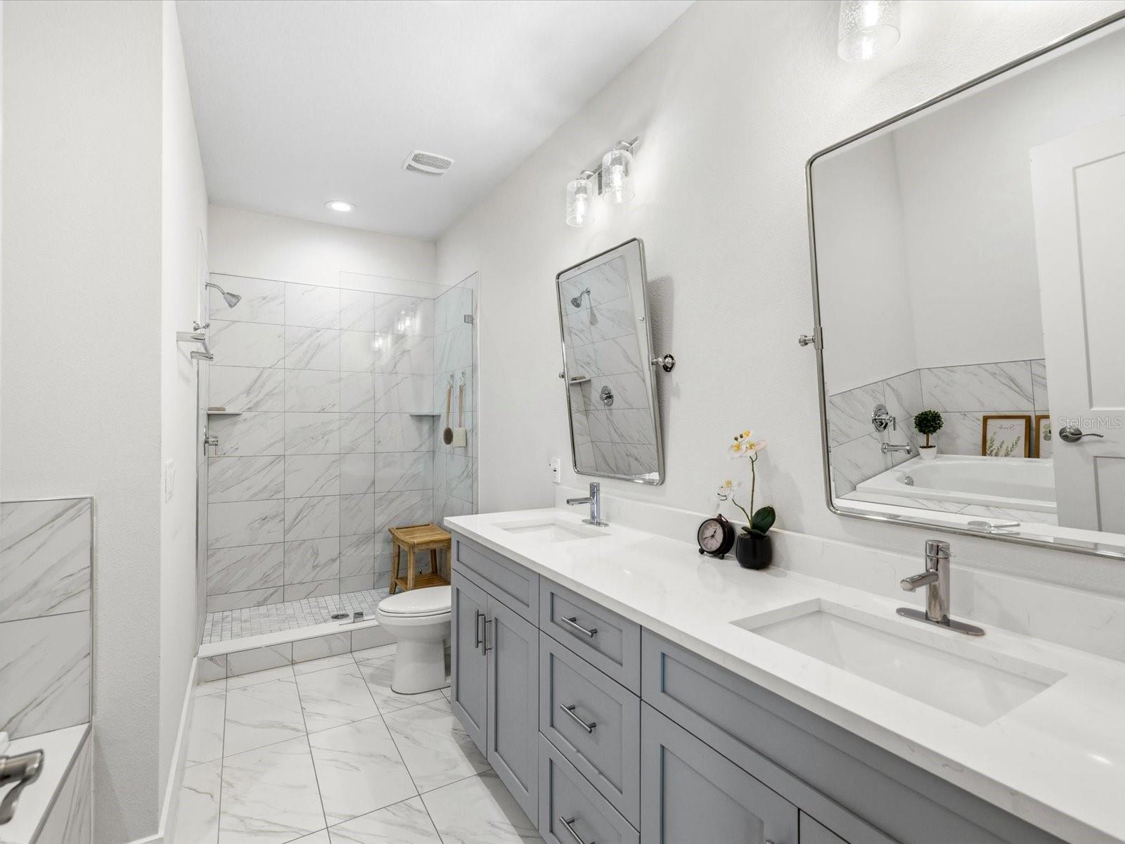 418 FINN WAY, DUNEDIN, FL, 34698