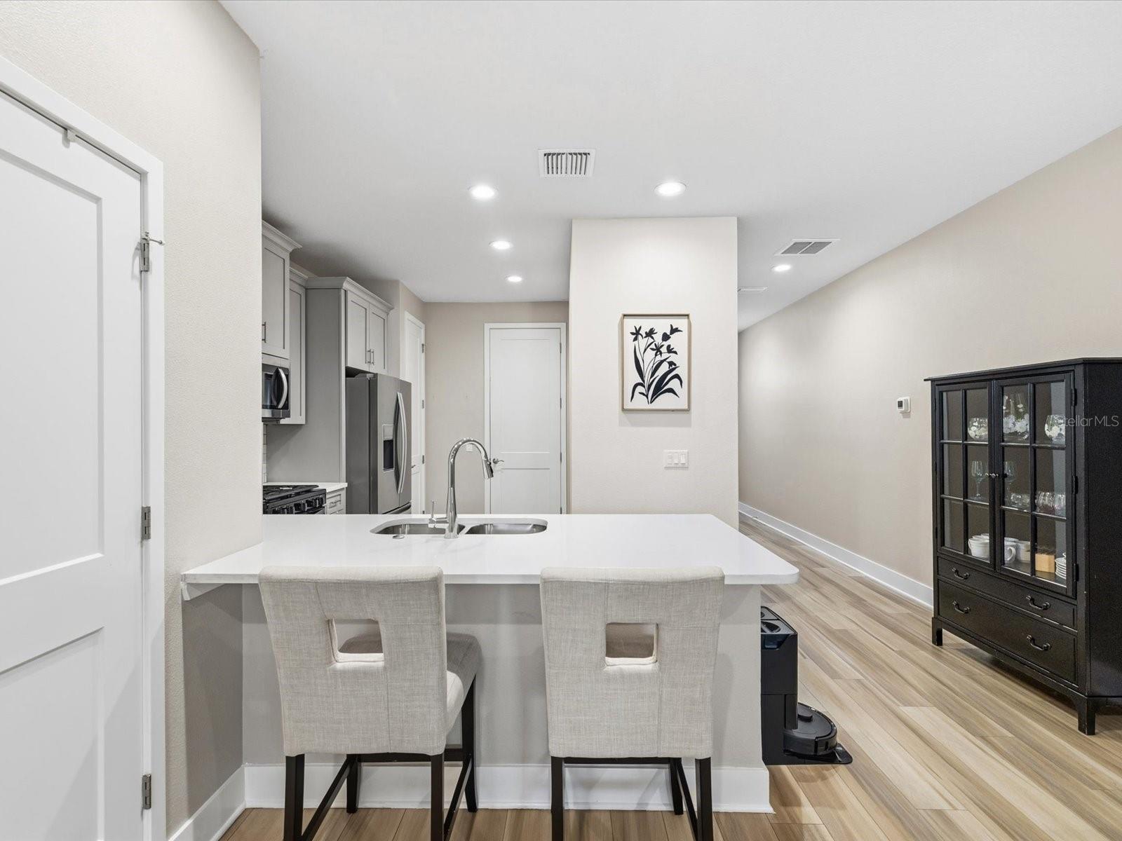 418 FINN WAY, DUNEDIN, FL, 34698