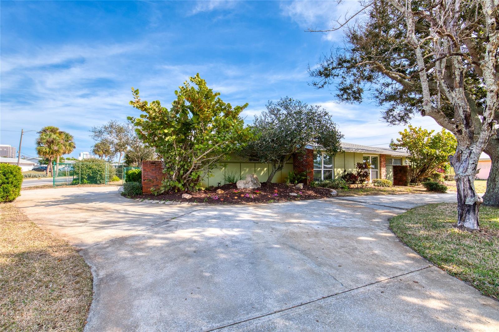 2614 N PENINSULA DR, DAYTONA BEACH, FL, 32118