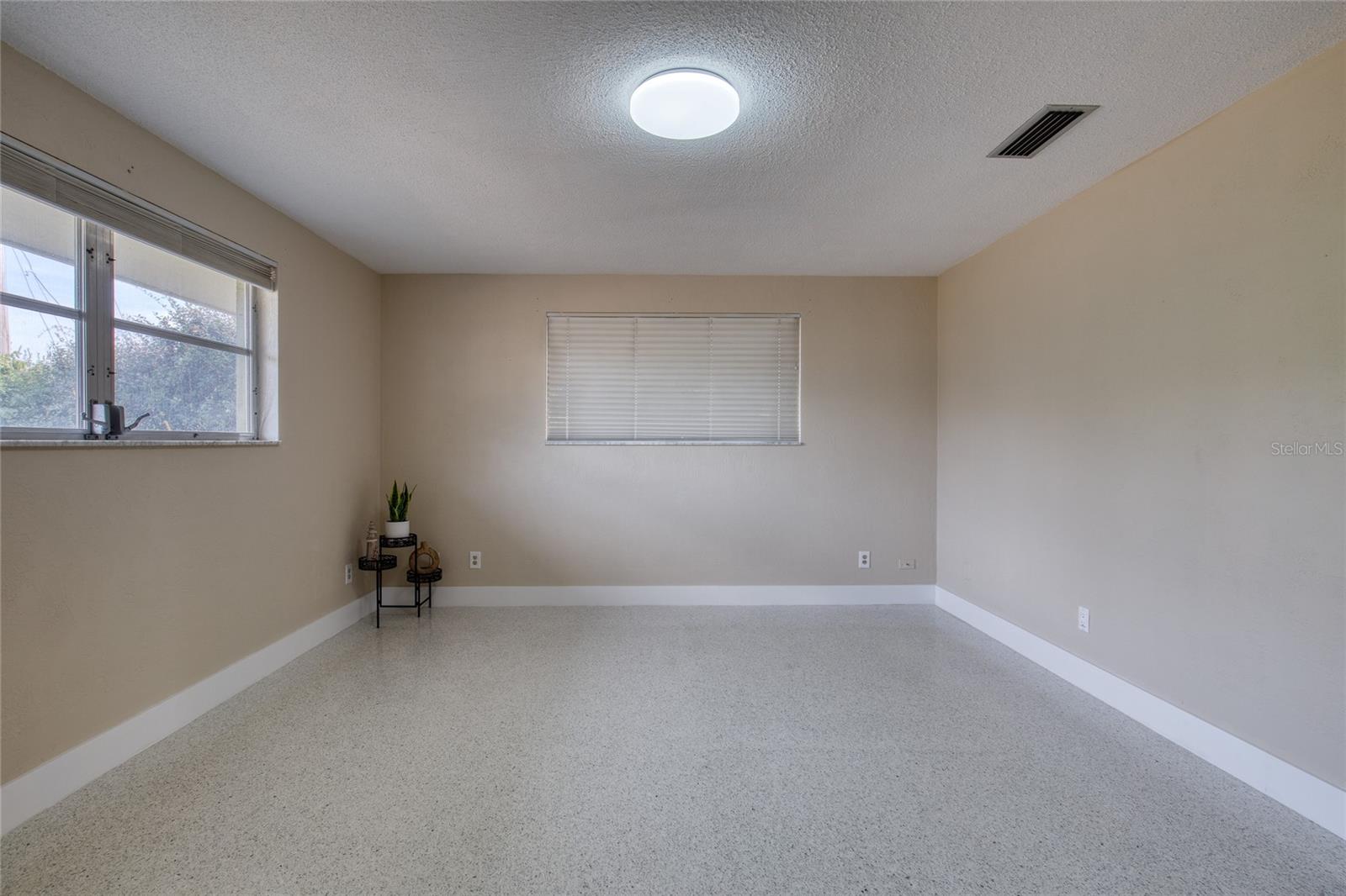 2614 N PENINSULA DR, DAYTONA BEACH, FL, 32118