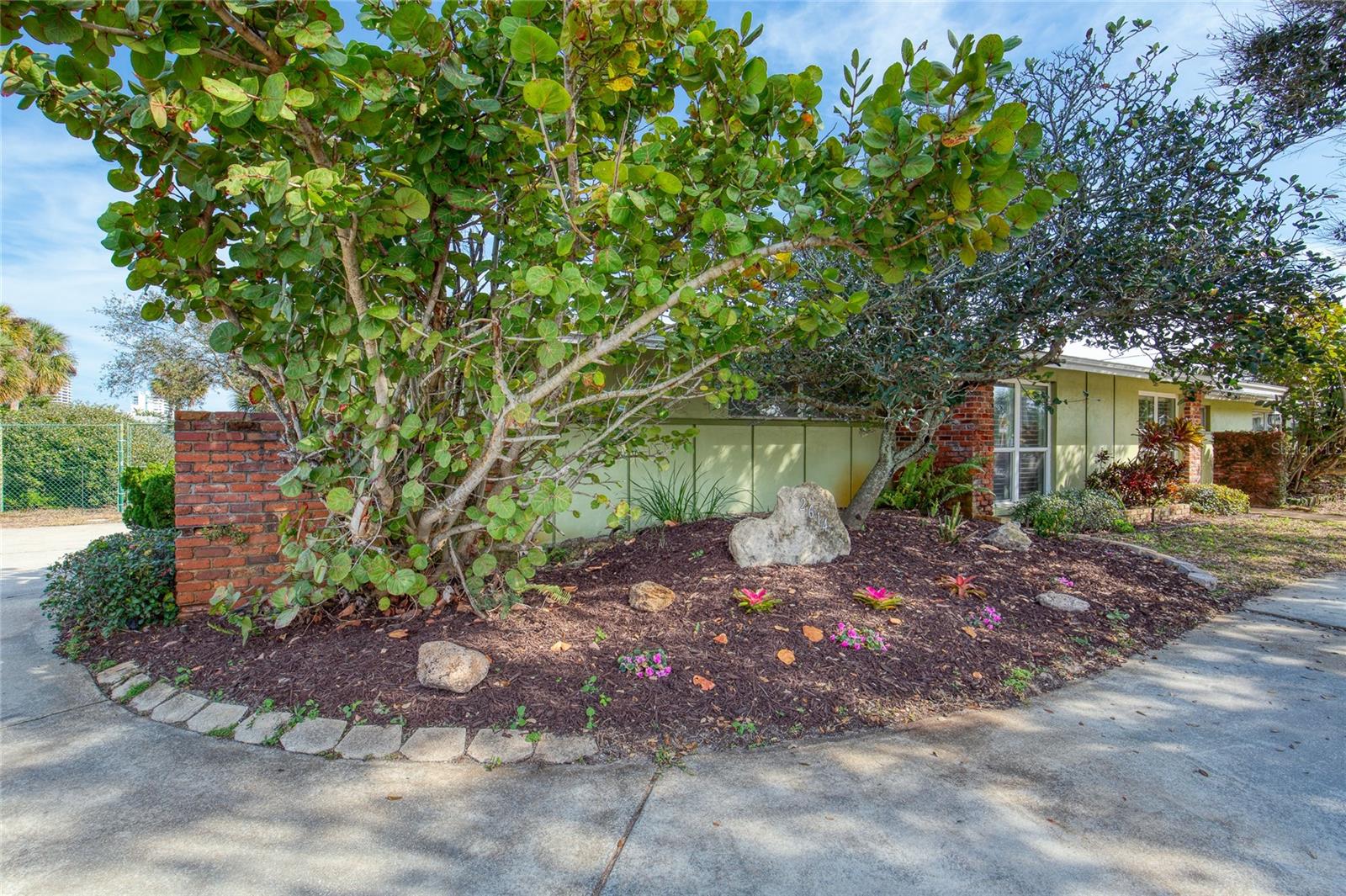 2614 N PENINSULA DR, DAYTONA BEACH, FL, 32118