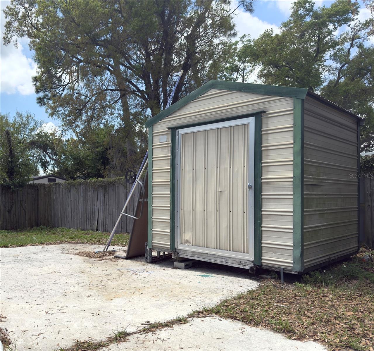 4103 E HANNA AVE, TAMPA, FL, 33610