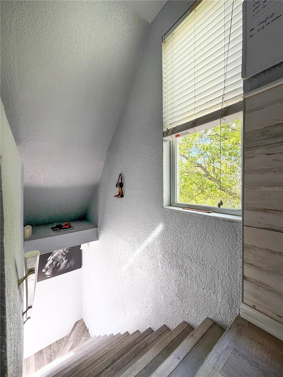 141 S HIAWASSEE RD, ORLANDO, FL, 32835