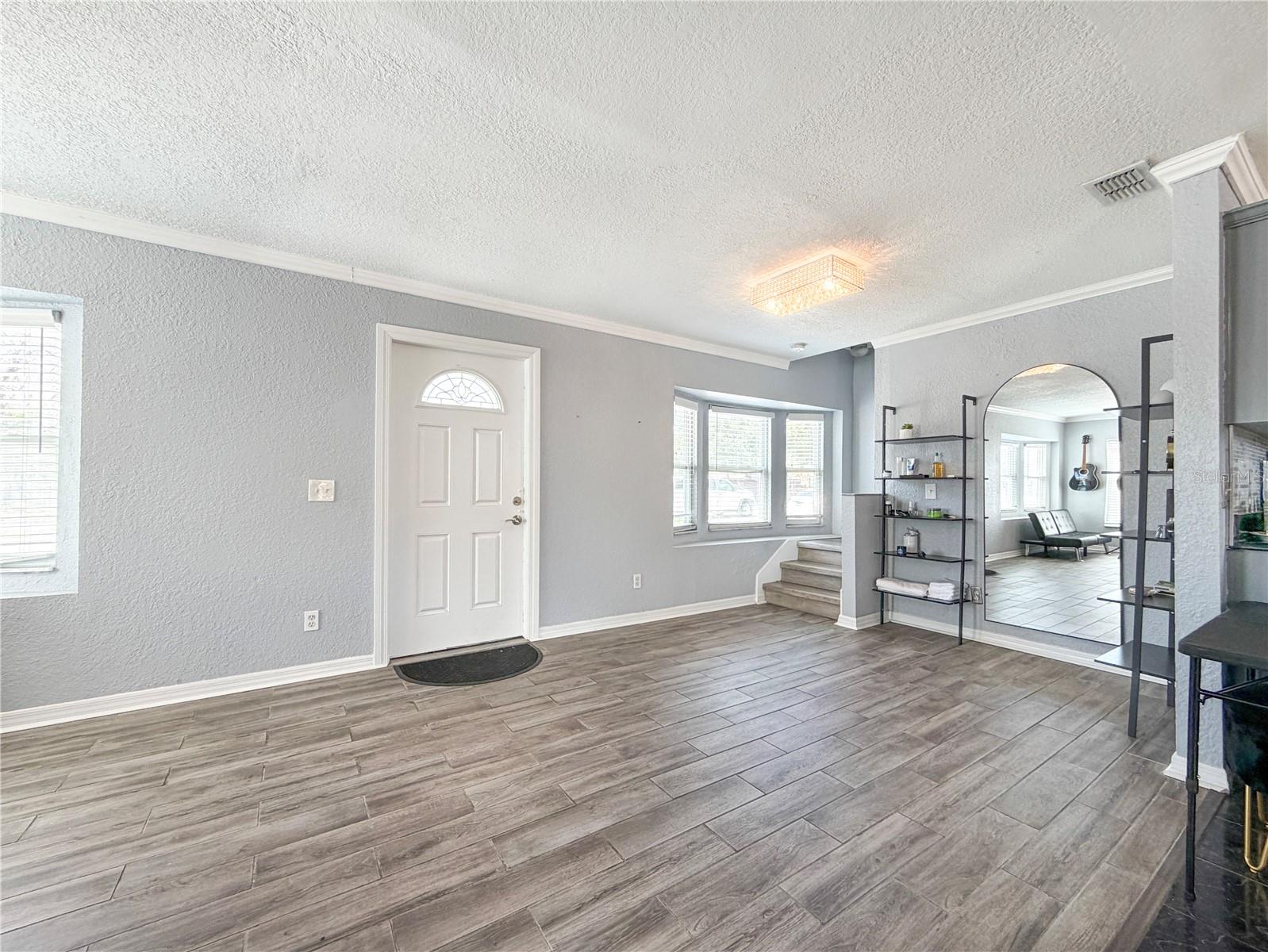 141 S HIAWASSEE RD, ORLANDO, FL, 32835