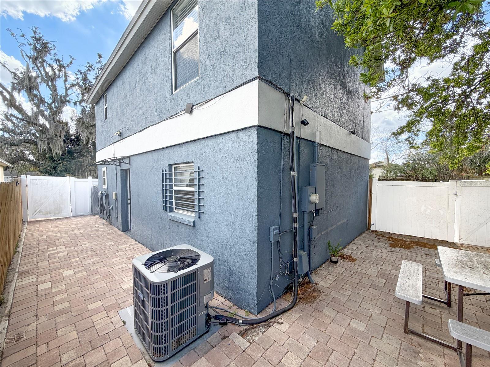 141 S HIAWASSEE RD, ORLANDO, FL, 32835