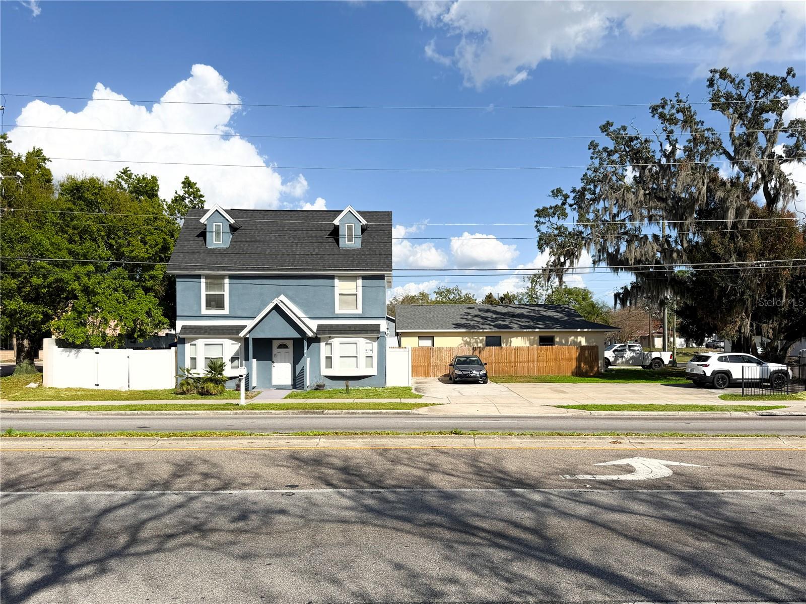 141 S HIAWASSEE RD, ORLANDO, FL, 32835