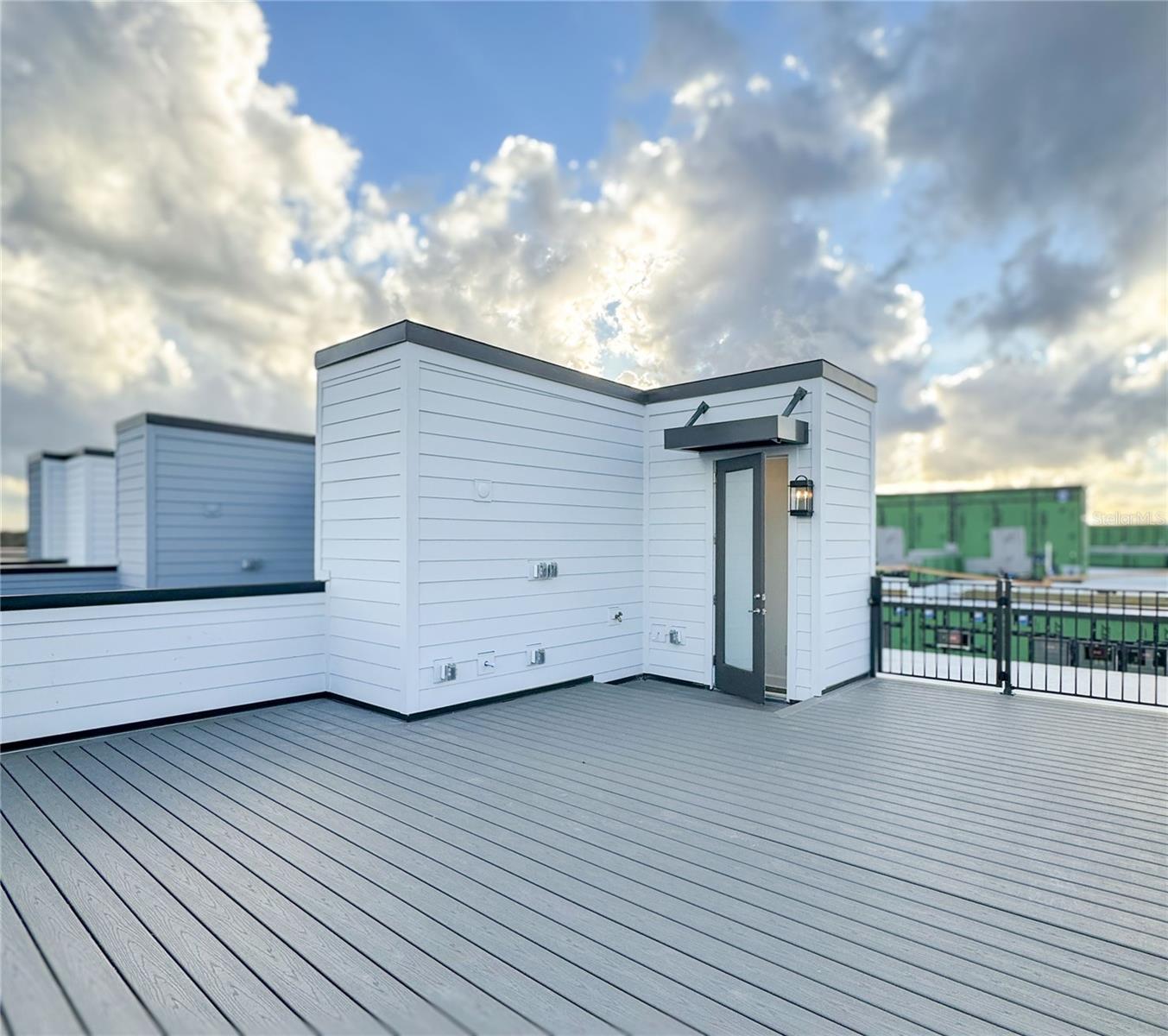 2046 PACKING DISTRICT WAY, ORLANDO, FL, 32804