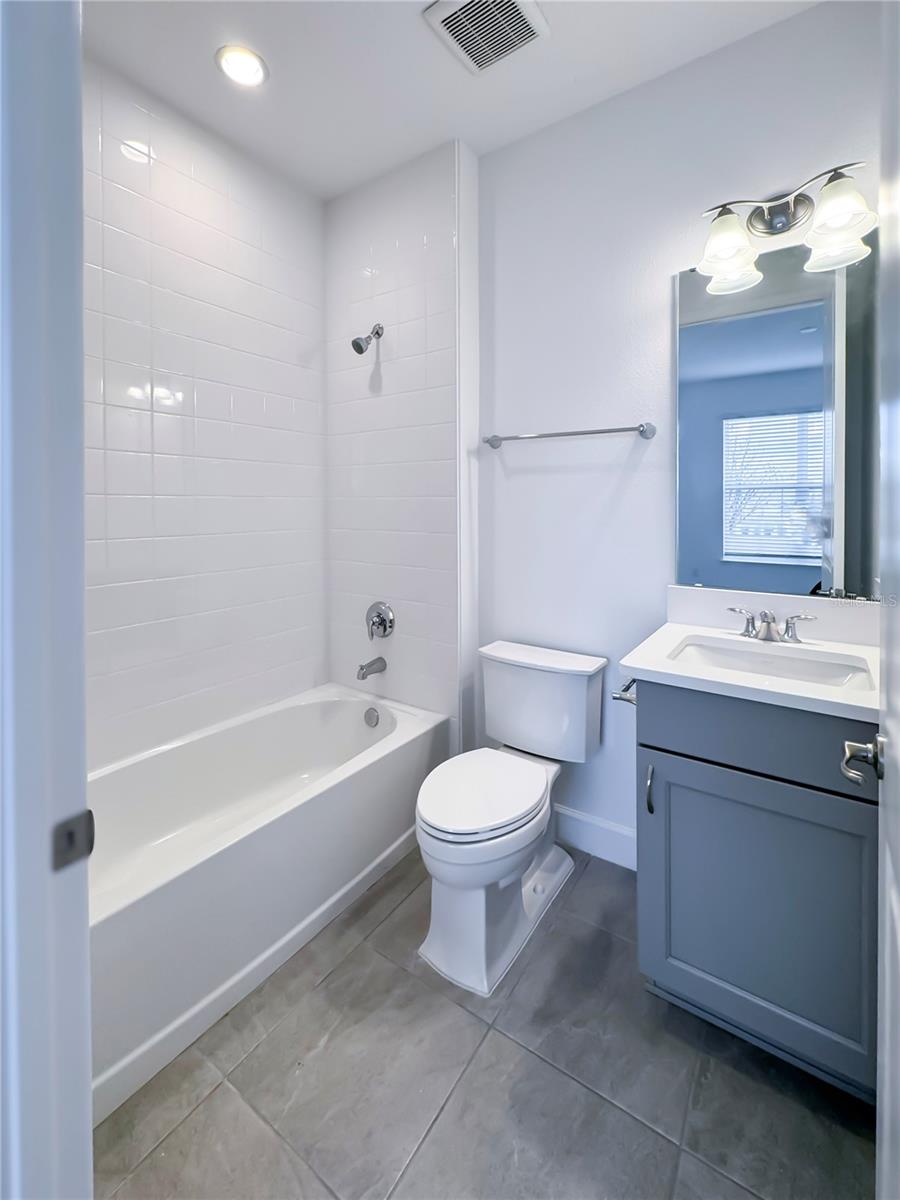 2046 PACKING DISTRICT WAY, ORLANDO, FL, 32804