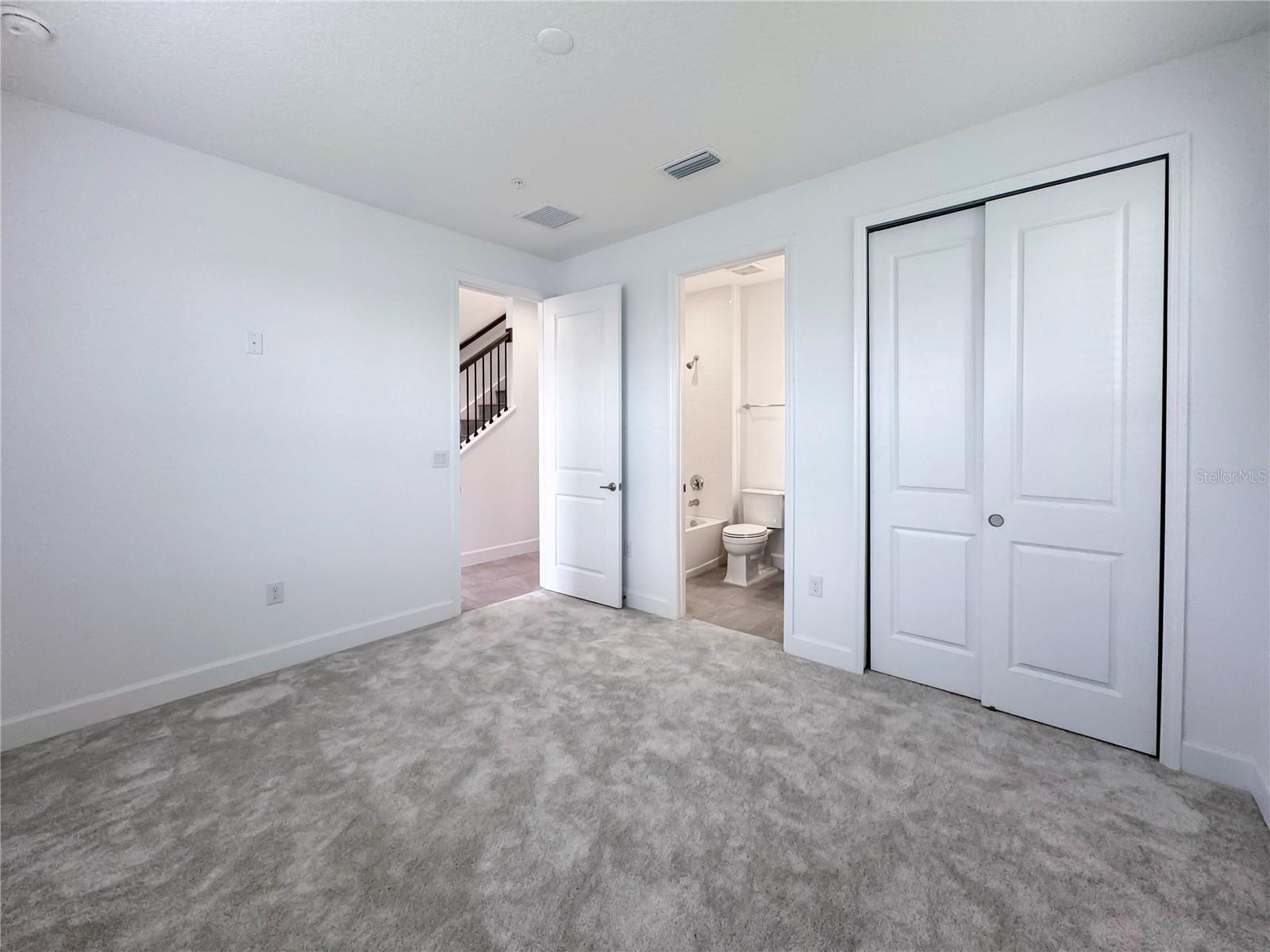 2046 PACKING DISTRICT WAY, ORLANDO, FL, 32804