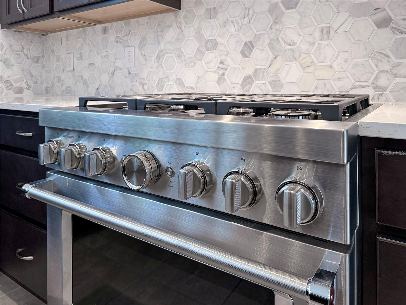 2046 PACKING DISTRICT WAY, ORLANDO, FL, 32804