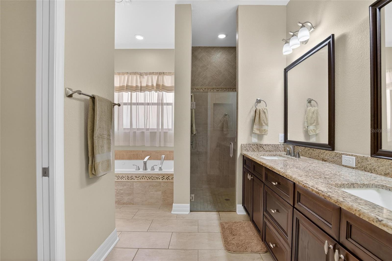6870 SHIMMERING DR, LAKELAND, FL, 33813