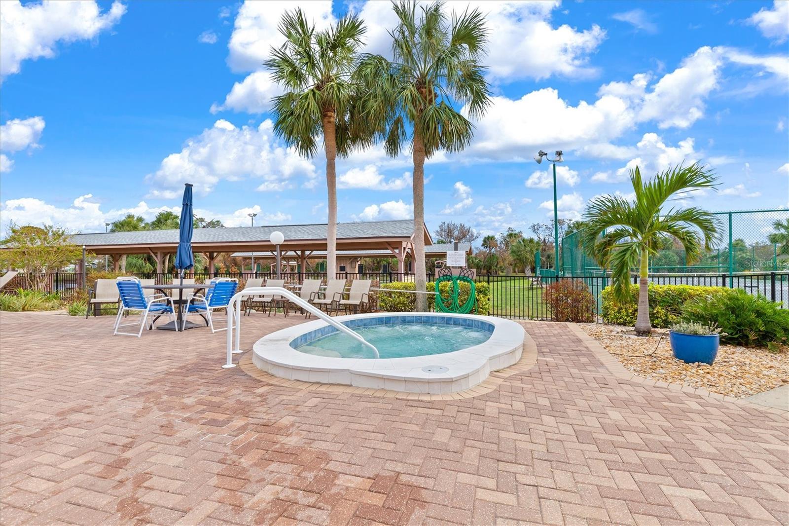 626 DEERWOOD AVE, ENGLEWOOD, FL, 34223