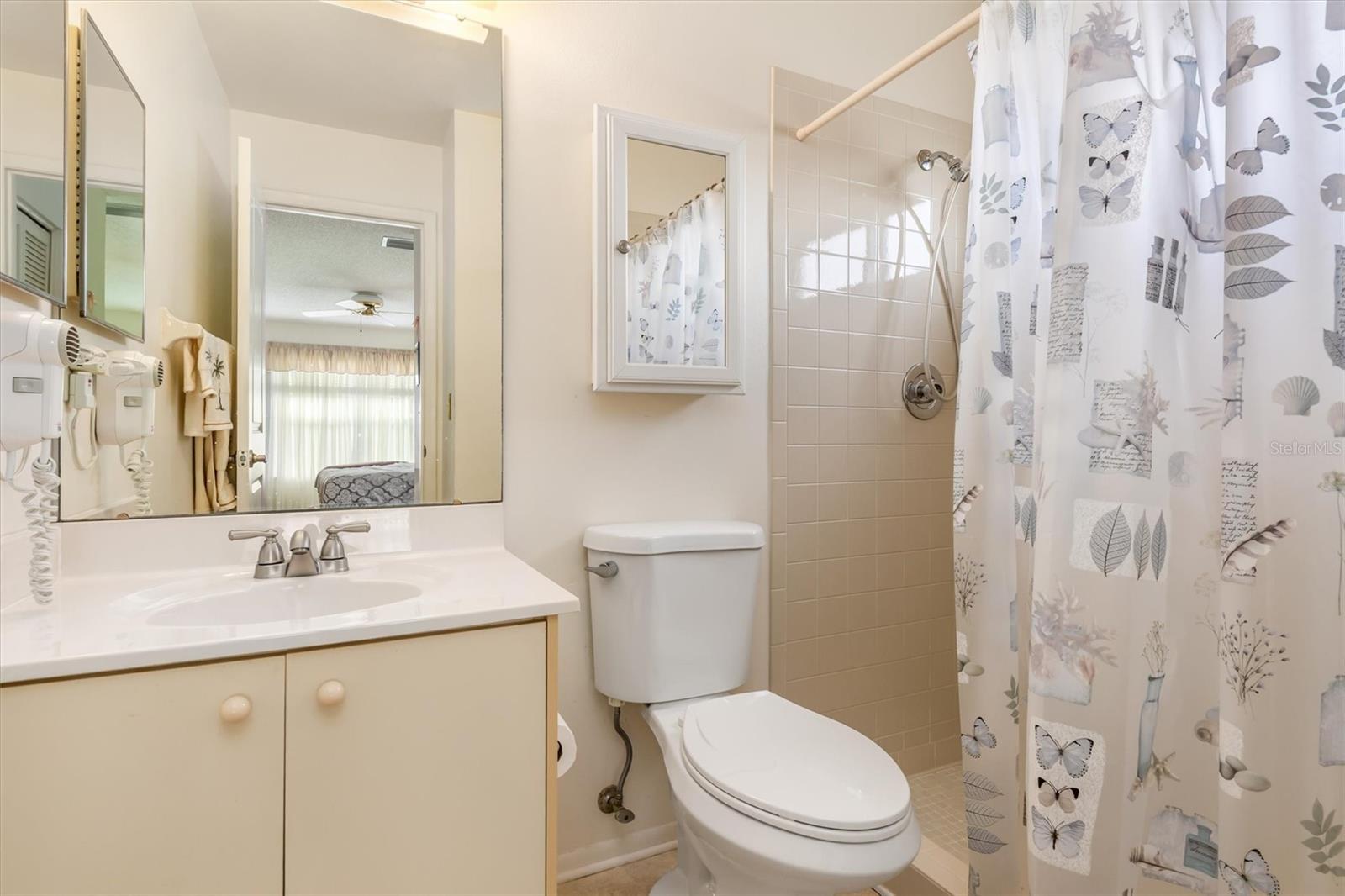 626 DEERWOOD AVE, ENGLEWOOD, FL, 34223