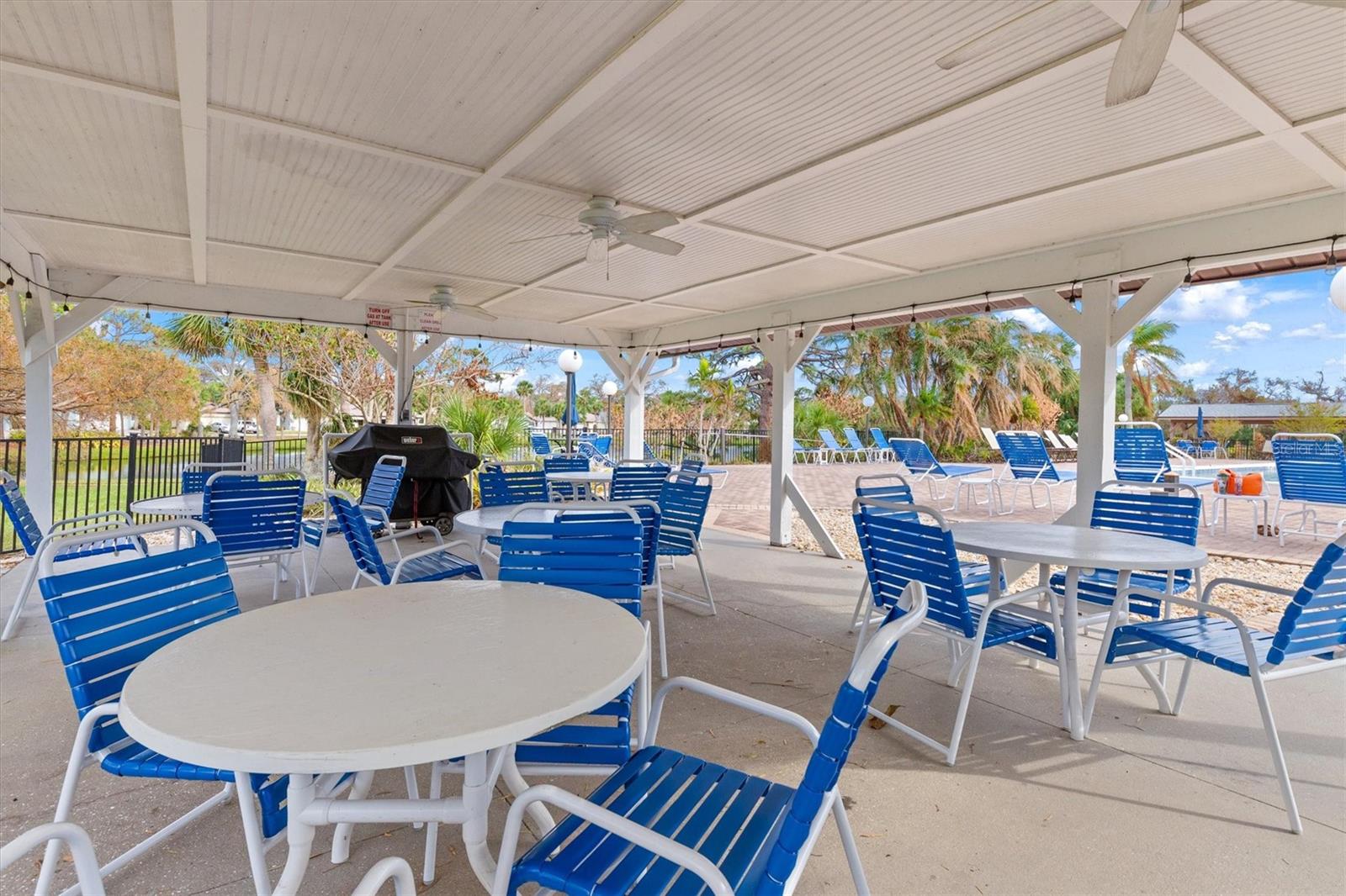626 DEERWOOD AVE, ENGLEWOOD, FL, 34223