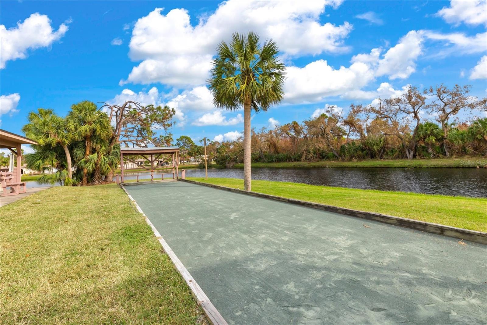 626 DEERWOOD AVE, ENGLEWOOD, FL, 34223