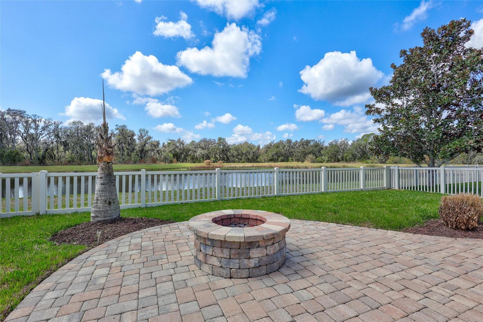 11431 COVENTRY GROVE CIR, LITHIA, FL, 33547